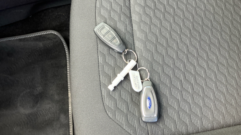 Ford Fiesta 1.0 EcoBoost Hybrid mHEV 125 Titanium 5dr Auto Petrol Hatchback